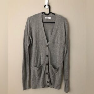 Hollister cardigan in grey size small NWT